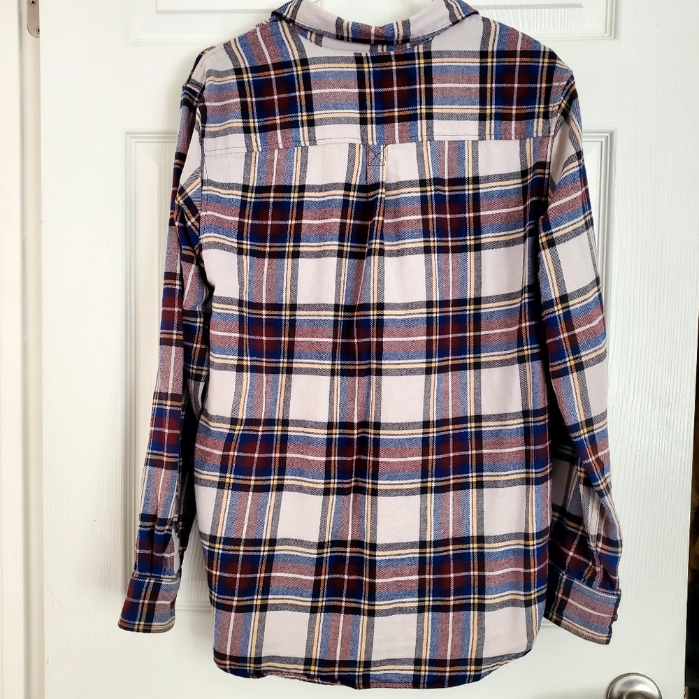 Flannel - Picture 4 of 5